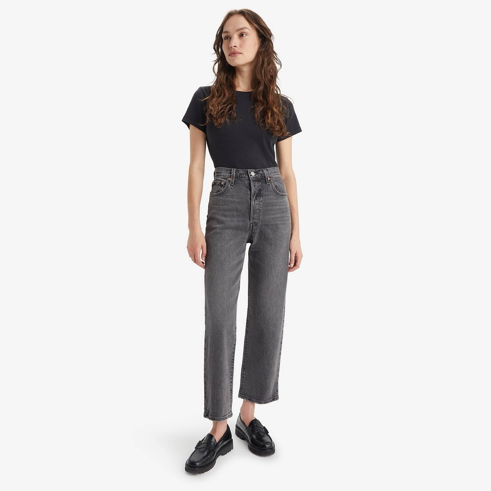 Levi’s Ribcage Straight Jean Sz 25
